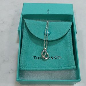 Tiffany & Co Elsa Peretti necklace